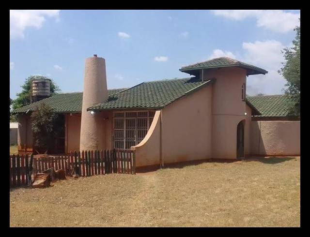 FARM FOR SALE IN BREDELL